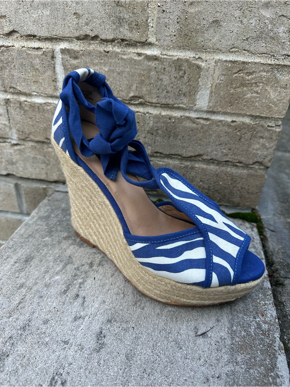 Theme Wedges - Picture 3 of 7
